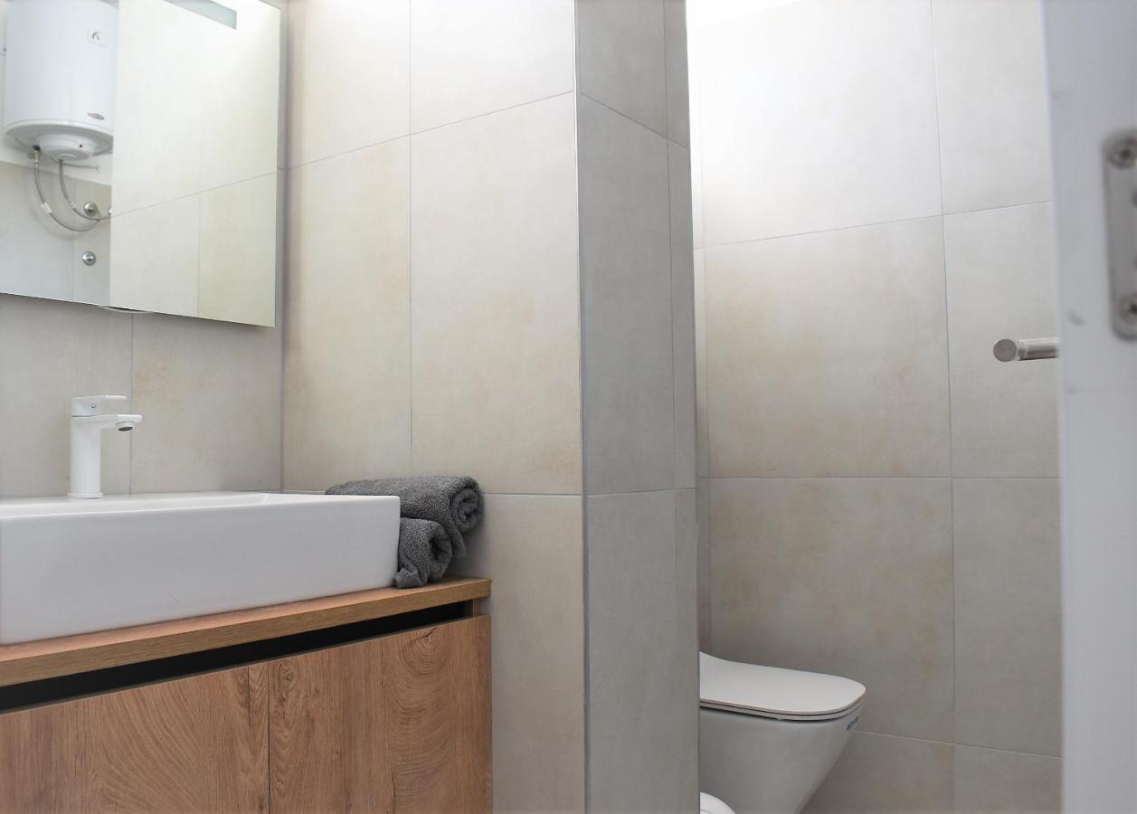 Apartment Aci Marina Rab Banjol ภายนอก รูปภาพ