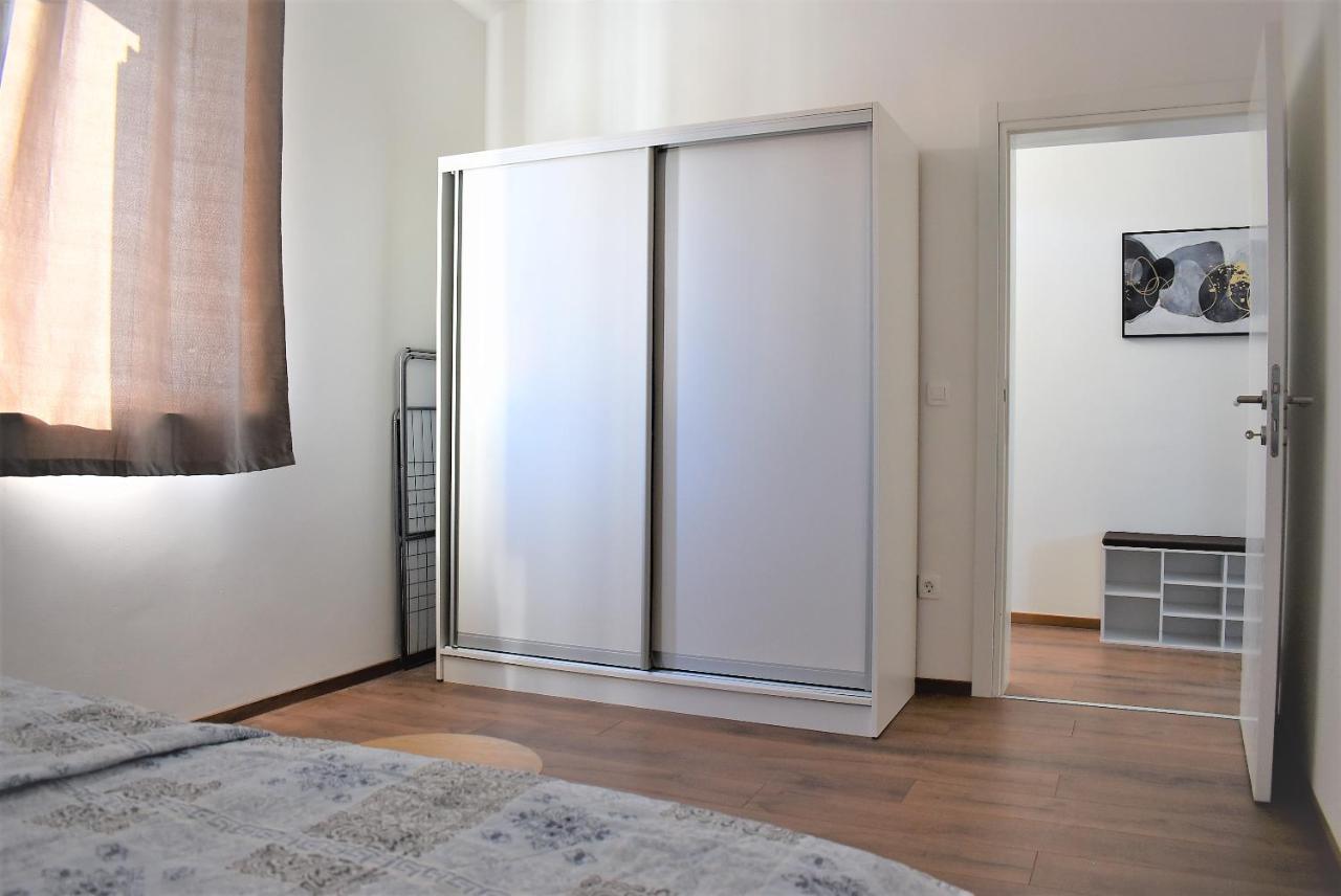 Apartment Aci Marina Rab Banjol ภายนอก รูปภาพ