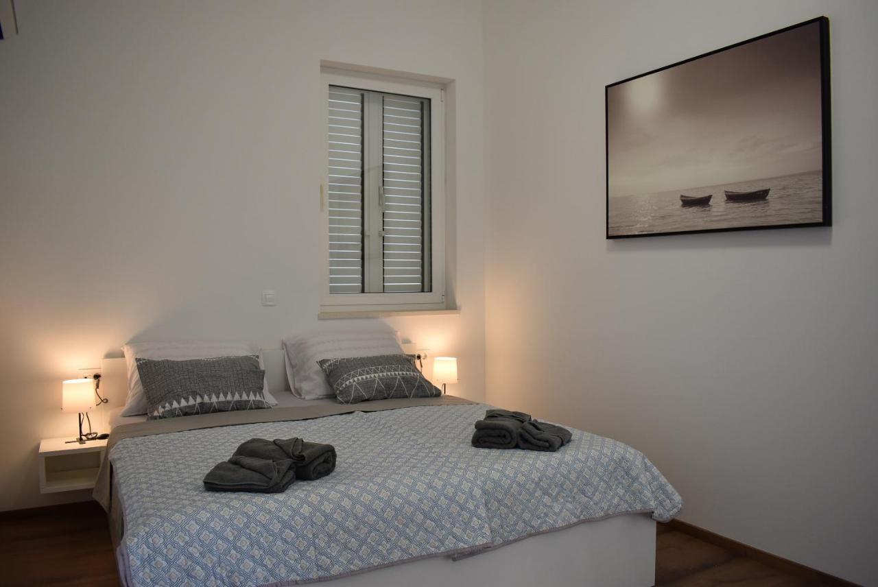 Apartment Aci Marina Rab Banjol ภายนอก รูปภาพ