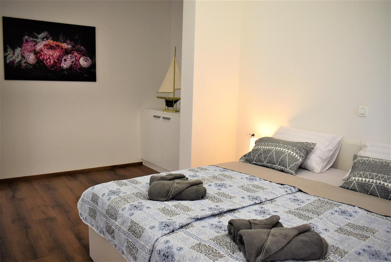 Apartment Aci Marina Rab Banjol ภายนอก รูปภาพ